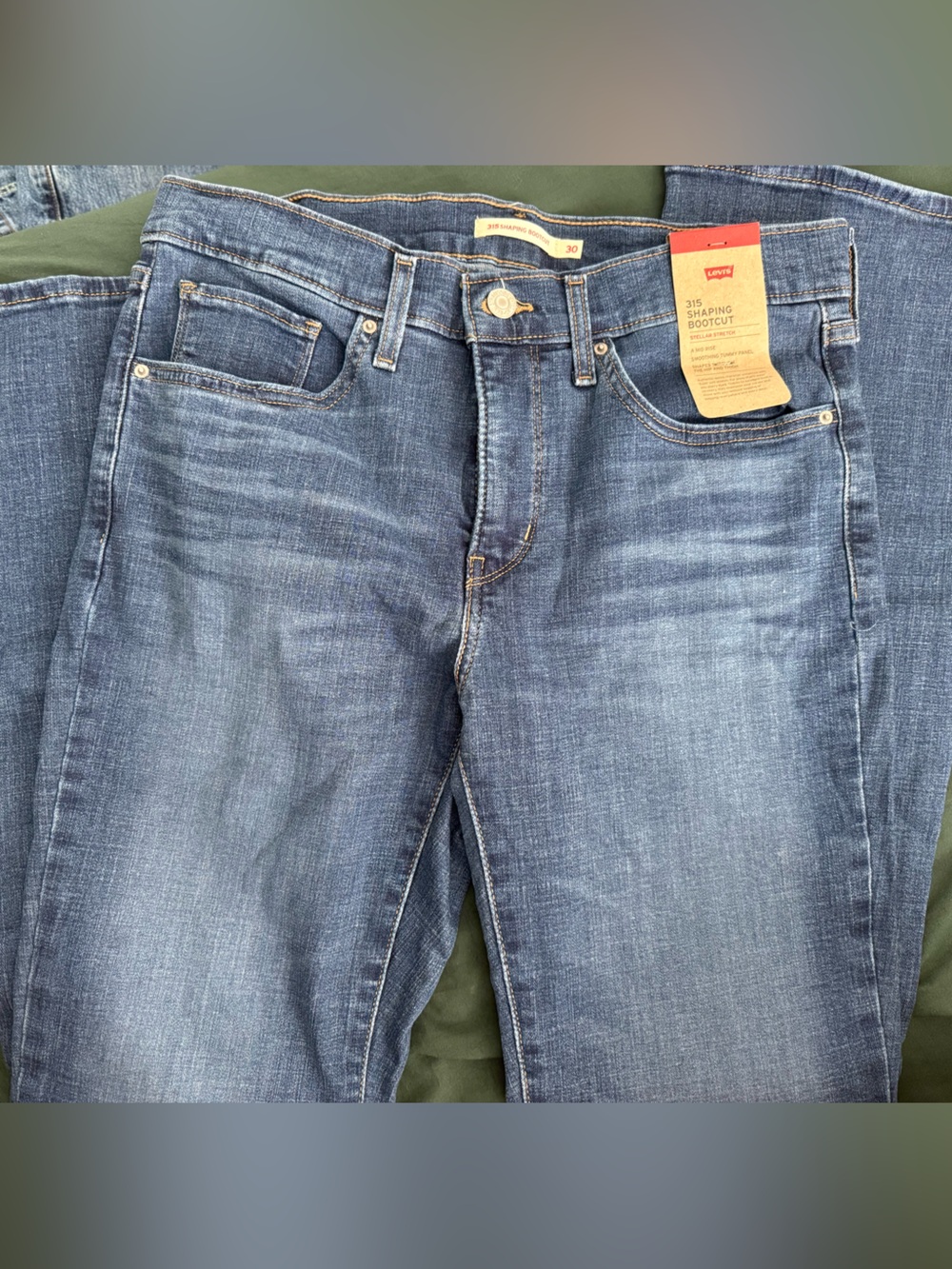 LEVIs 315 Shaping Bootcut Jeans in Blue
